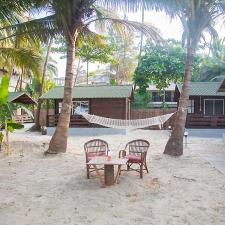 Silent Beach Resort Mandrem Exterior photo